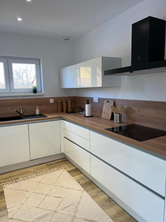 Appartement Alsace Neuf Garage, Parking Et Terrasse Colmar Ngoại thất bức ảnh