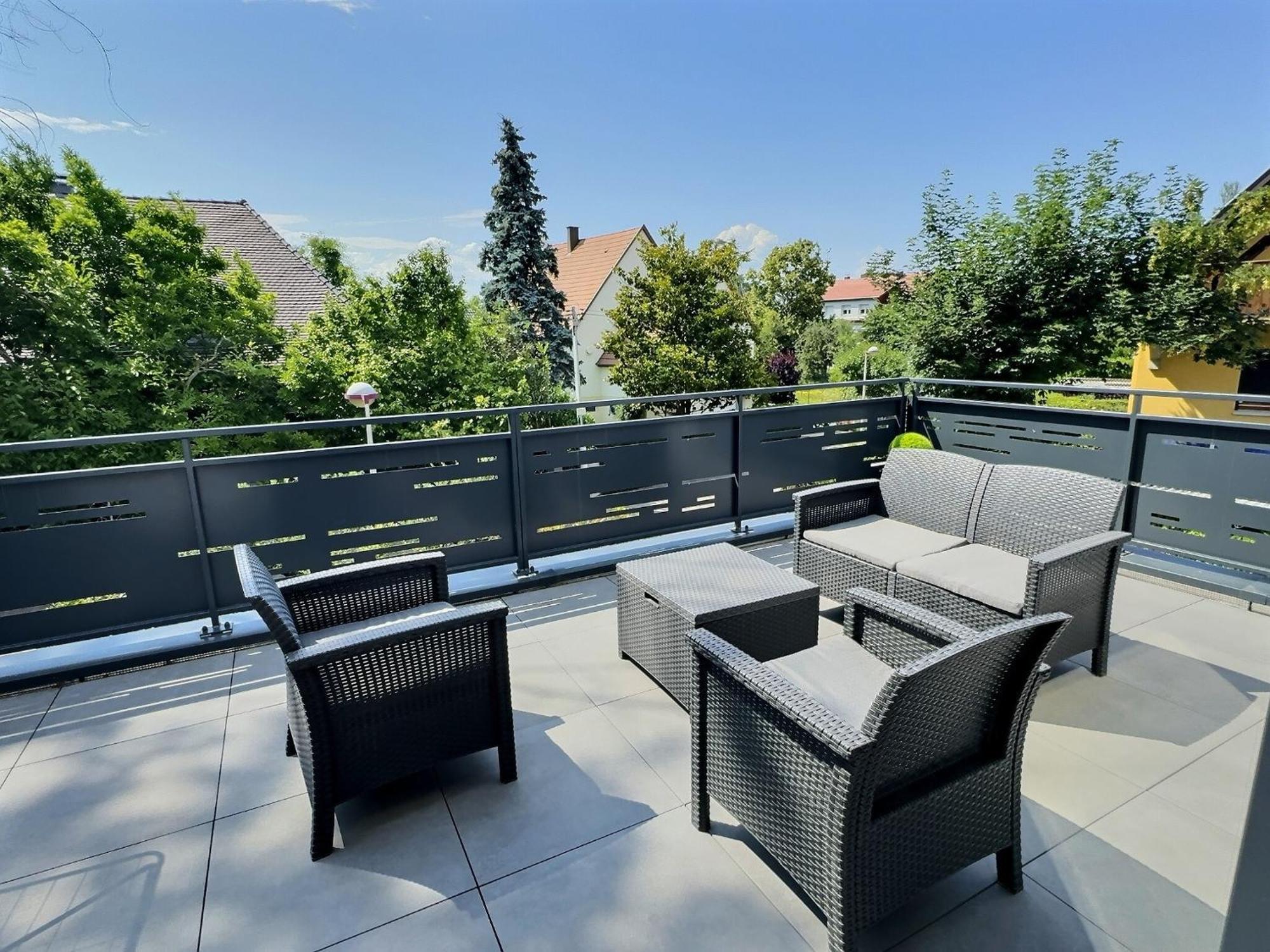 Appartement Alsace Neuf Garage, Parking Et Terrasse Colmar Ngoại thất bức ảnh
